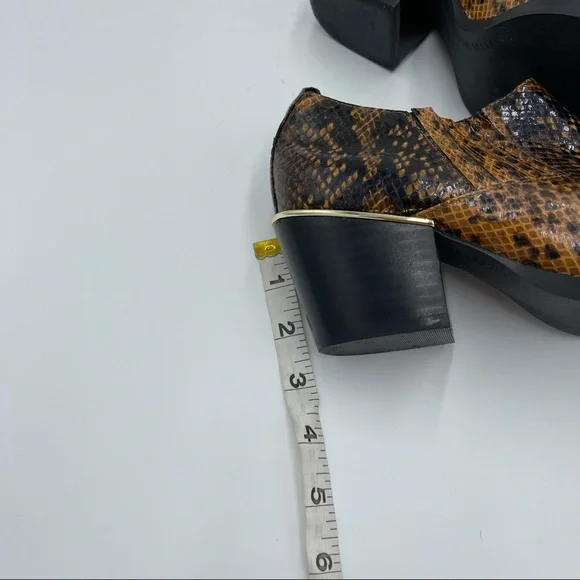Bleecker & Bond Lydia Bootie